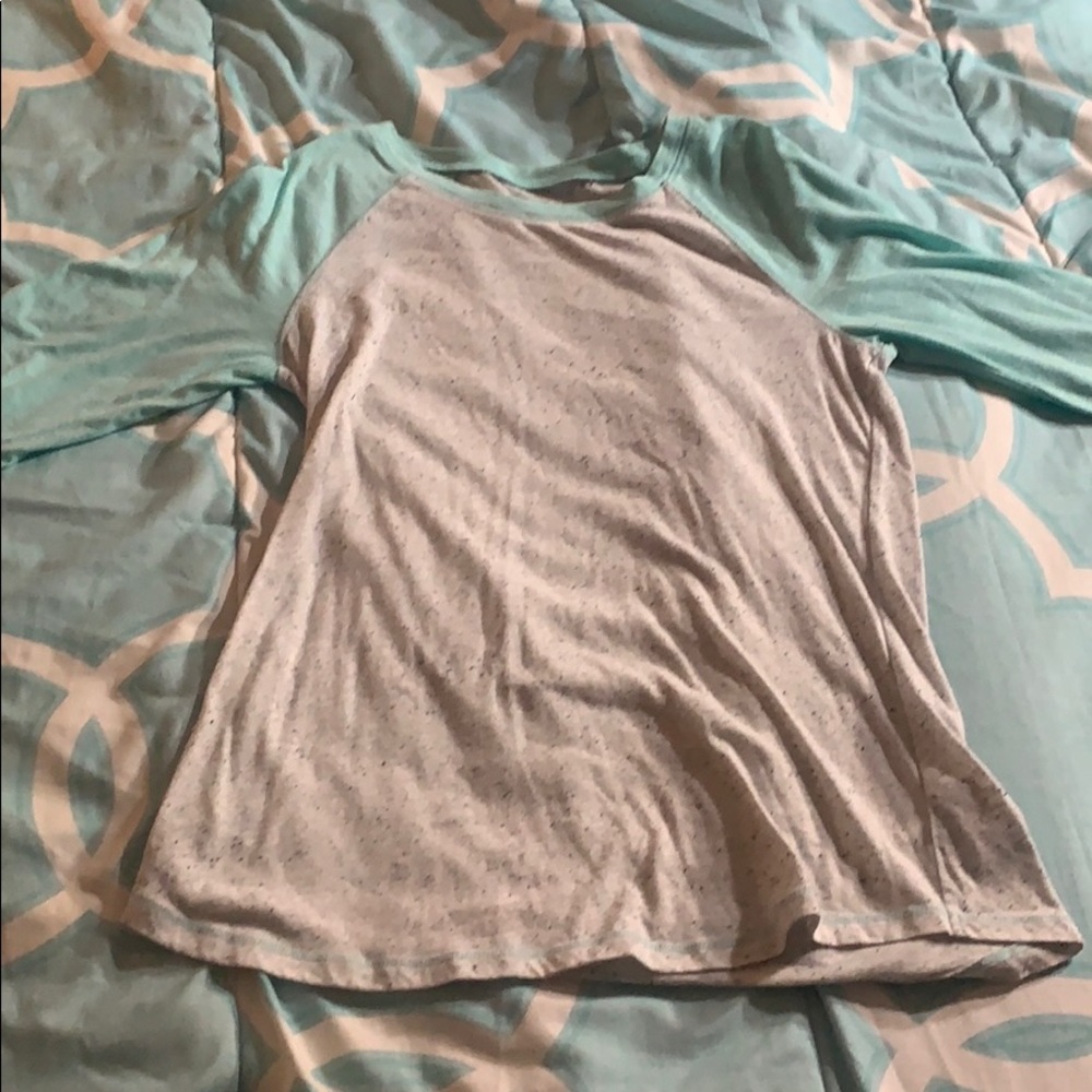 Long sleeve blank tee